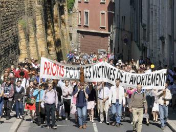 lyon 13.05 - В Лионе Марш против абортов собрал более полутысячи участников